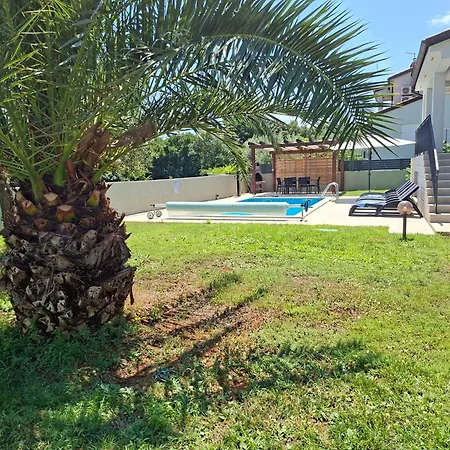 Villa Aura Yourcroatiaholiday Drenje (Istria)