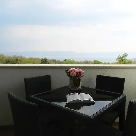 Aura Yourcroatiaholiday * Drenje (Istria)