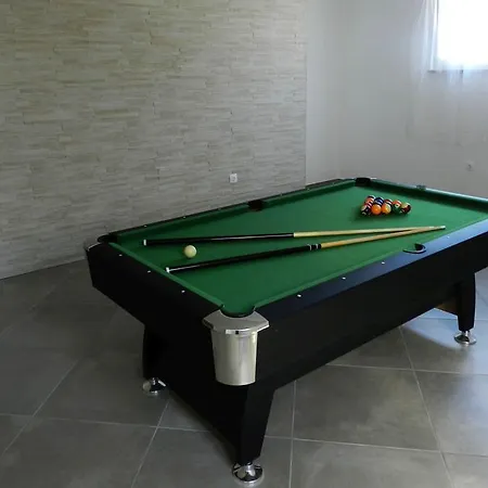 Aura Yourcroatiaholiday Drenje (Istria)